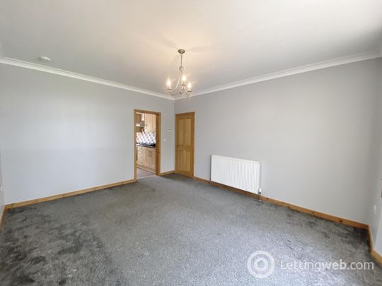 4 Bedroom Semi-Detached Bungalow to Rent - Photo 1