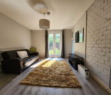 4 Bed Terraced House, Selden Walk, N7 - Photo 2