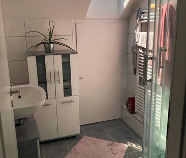 Deidesheim / Ruppertsberg lichtdurchflutete DG Wohnung - Photo 4