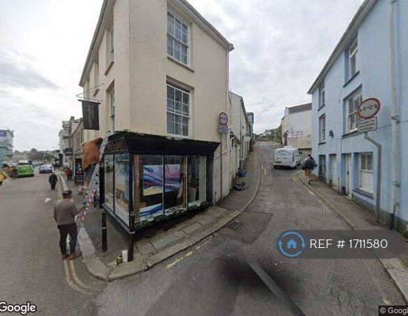 4 bedroom flat to rent - Photo 1