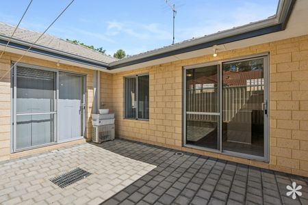 2/60B Bert Street - Photo 4