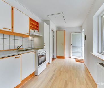 Hyggelig lejlighed med byhus stemning - Photo 2