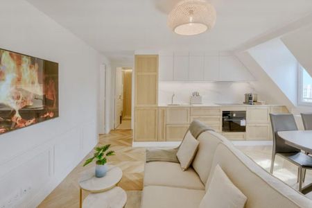 Appartement 3 pièces meublé vu sur l'Hôtel de Ville - Rivoli - Photo 3