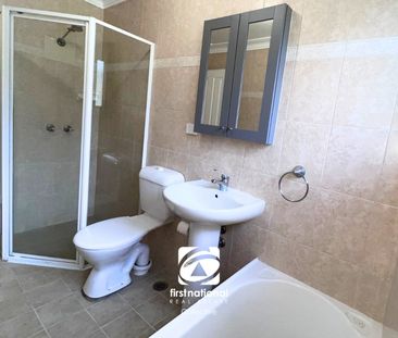 Perfect Family Home in Secure, Family-Friendly Location - Photo 4