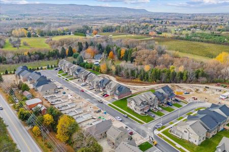 For Lease - 63b Shipley Avenue Unit# Lower, Collingwood, Ontario - Photo 2