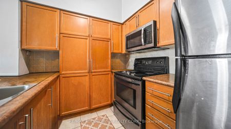 For Lease - 388 Prince of Wales Drive Unit# 1609, Mississauga, Ontario - Photo 3