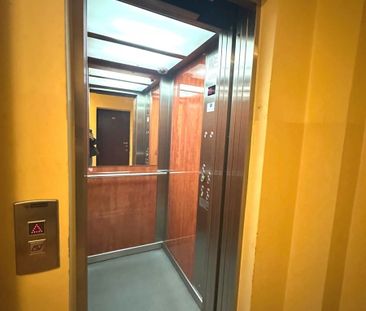 Obok SĄDU na Solidarności BEZ MEBLI 71.76 m² - Фото 5