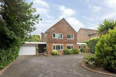 Sandy Lane, Cobham, Surrey, KT11 - Photo 2