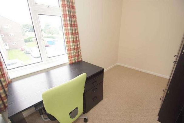 Woodlea Court, Alwoodley, Leeds, LS17 - Photo 1