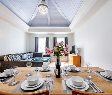 Saint Martin's Lane - Photo 5