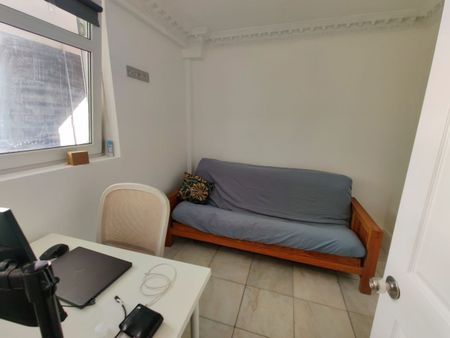 2 Bed Flat, Raglan Street, NW5 - Photo 3