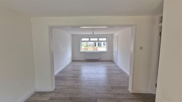 Wingate Crescent, Croydon - Photo 1