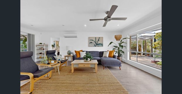 Privacy - Space & Style all in Beachmere! - Photo 1