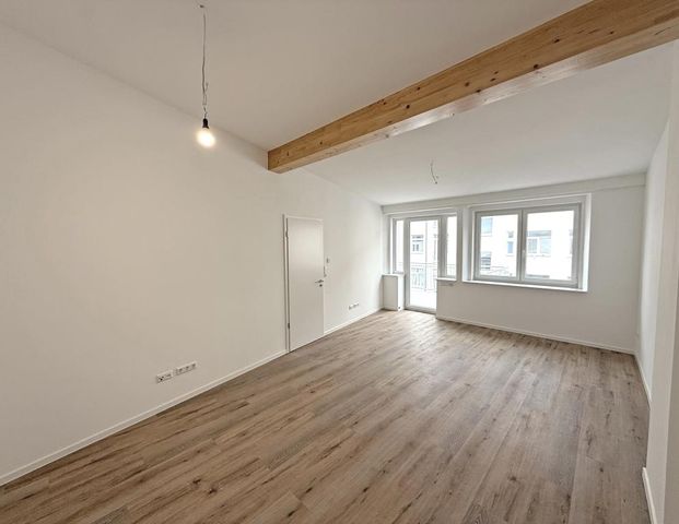 Erstbezug nach Sanierung – Wohnung mit Top-Ausstattung - Photo 1