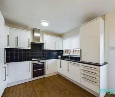 Berwick Place, East Kilbride, South Lanarkshire, G74 - Photo 2