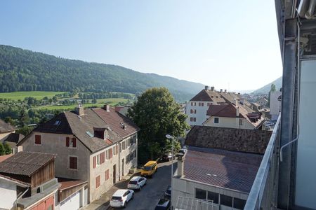 Magnifique appartement rénové de 3 pièces avec terrasse et ascenseur - Foto 4