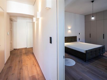 Pronájem bytu 3+kk 123 m2 - Fotografie 5