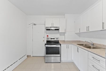 For Lease - 5 Crang Avenue Unit# 3, Toronto, Ontario - Photo 4