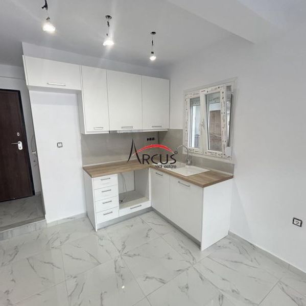 Studio/Γκαρσονιέρα για ενοικίαση - Χαριλάου, - Photo 1