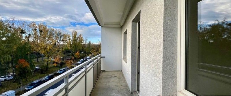 Aufgepasst: helle 3-Zimmerwohnung mit Balkon und Aufzug! - Photo 1