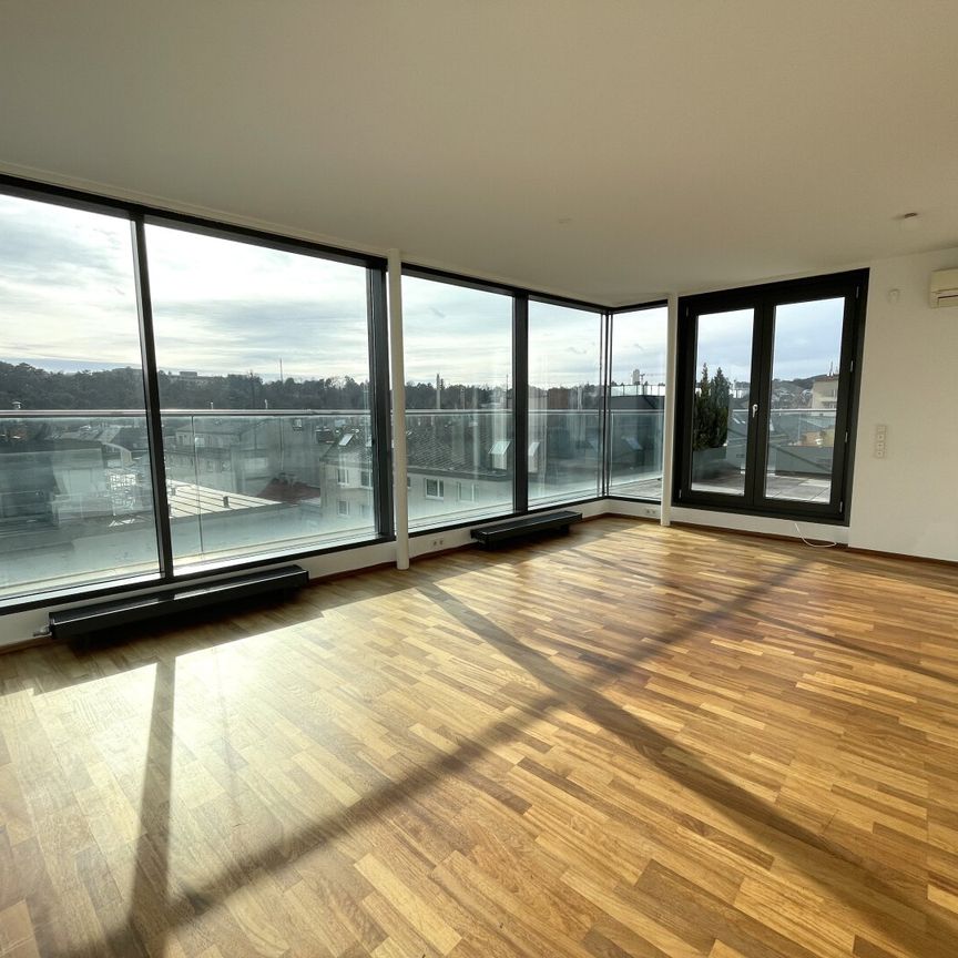 Exklusive Dachgeschosswohnung mit mehreren Terrasse in Döbling! - Foto 1