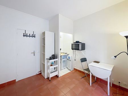 Apartment - Photo 4