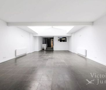 Huis te huur in Sint-Gillis voor € 4.950 met 6 slaapkamers - Photo 3