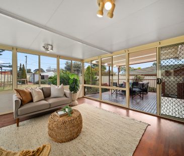 1,095sqm Leafy Retreat in Giralang - Photo 5