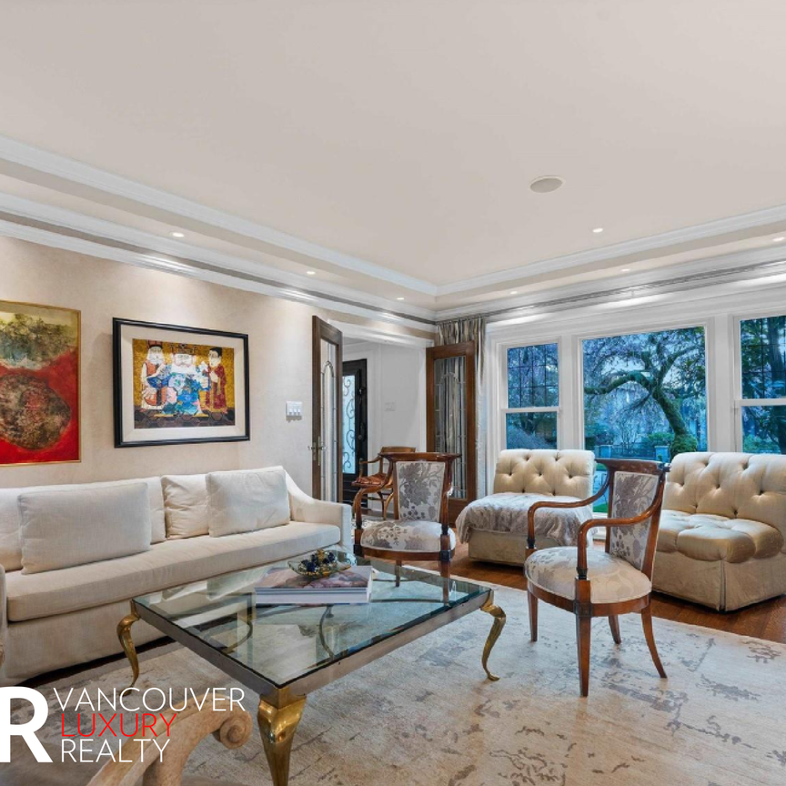 House in Vancouver West Side, BC - Photo 1