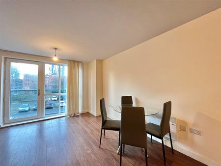 2 Bedroom Apartment To Rent - Photo 3