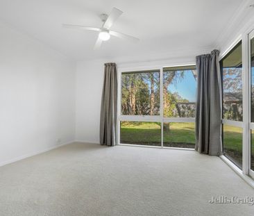 12 Kilburn Crescent, Frankston - Photo 3