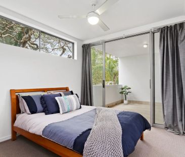 Well-Designed, Low-Maintenance Apartment Close to Everything - Photo 5