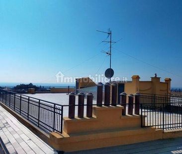 Appartamento buono stato, Castelletto, Genova - Photo 2