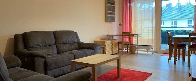 Gemütliche, möbl. 2-Zi.-Whng m. Balkon in zentraler Lage - Photo 1