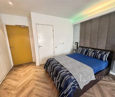 1 bedroom studio to rent The Cube West 197, Wharfside Street, Birmi... - Photo 3