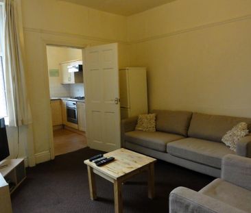 4 bedroom house to rent - Photo 1