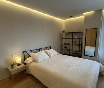 Studio for rent in Valdefuentes, Madrid, bills included - Photo 1