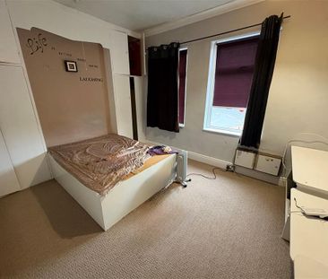 Laurel Terrace, Doncaster - Photo 6