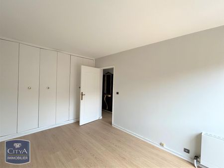 Location Appartement 4 pièces 92m² MONTAUBAN 82000 - Photo 4
