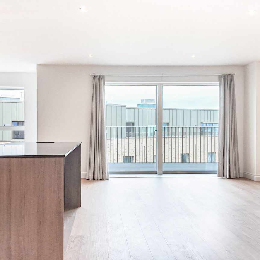 Botanica Apartments, Hammersmith And Fulham, SW6, London - Photo 1