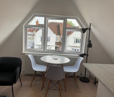 1 Bed Flat, Woodstock Avenue, NW11 - Photo 6