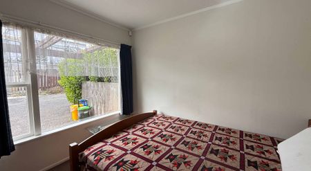 Surprisingly Spacious and Private - Photo 2