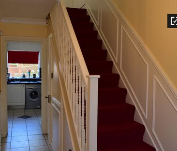 Huge room in 3-bedroom apartment in Tallaght, Dublin - Photo 6
