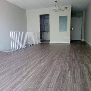 3 CH - 1 SDB - Longueuil - $2,040 /mo - Photo 2
