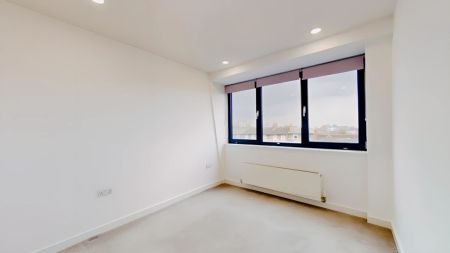 1 Bed 1 Bath - Photo 2