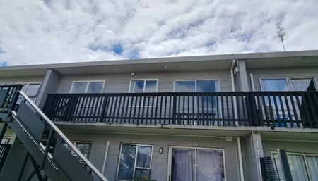 Move Into Miro - Photo 2