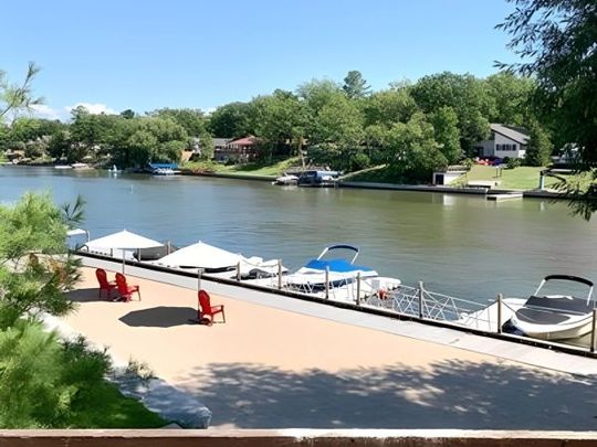 158 River Rd E, Unit 105, Wasaga Beach ON - Photo 1