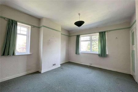 Fairfield, Coleshill Lane, Winchmore Hill, Amersham, Buckinghamshire, HP7 - Photo 2