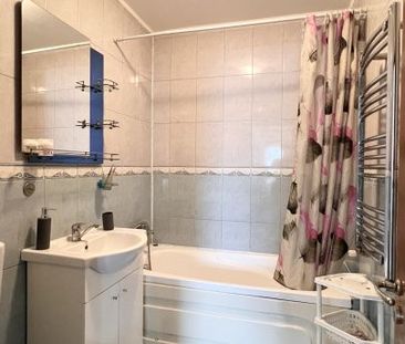 Apartament 2 Camere | Vedere Lac Fundeni | Mobilat Complet - Fotografie 6