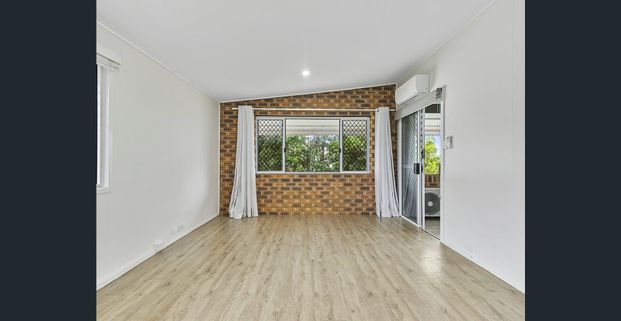 TOP-FLOOR 2 BEDROOM UNIT IN WOORIM - Photo 1